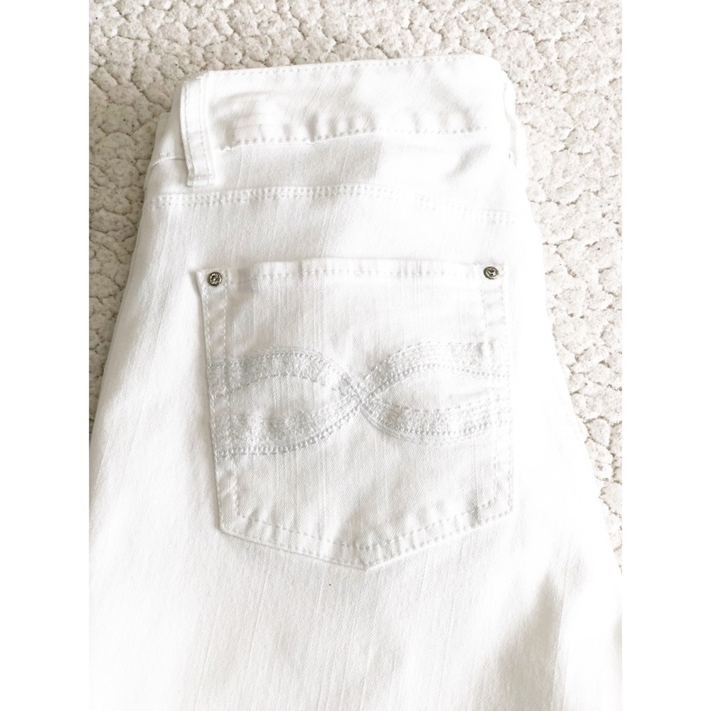 WHBM White Blanc Slim Crop Jeans with Rhinestone Studs and Zipper Bottoms - Picture 2 of 8